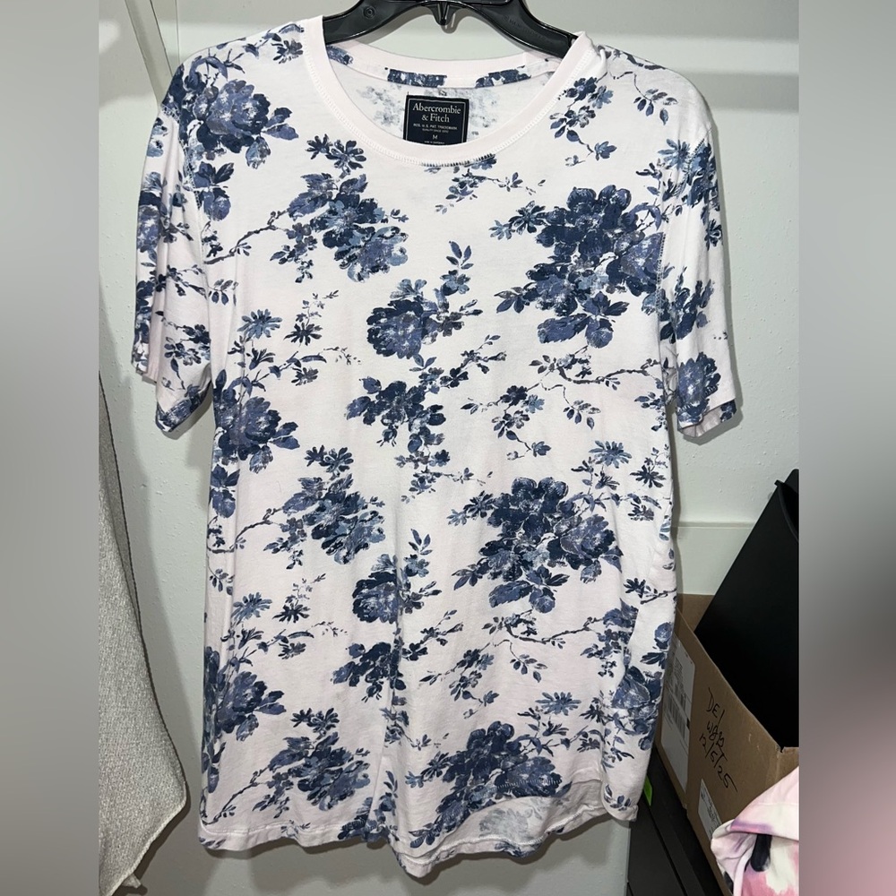 Y2K Abercrombie & Fitch Pink & Blue Floral Shirt